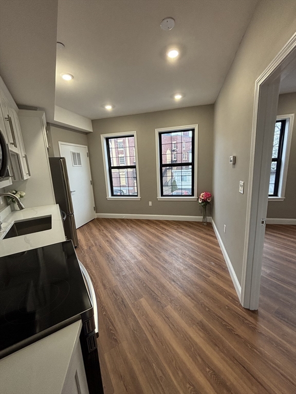 13 Nahant Street, Unit 2D Lynn, MA 01902 - Photo 8 of 26