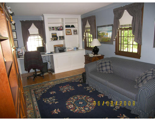 23 Pleasant View Road Wilbraham, MA 01095 - Photo 9 of 25 Gallery Image 9