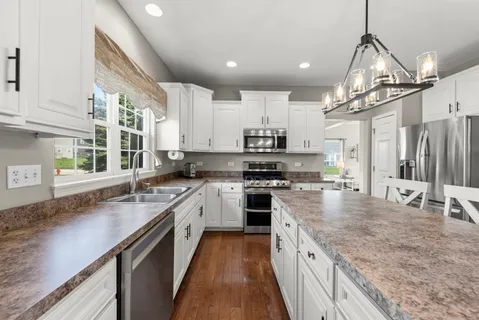 $699,000 | 13500 Arborview Circle, Plainfield, IL 60585