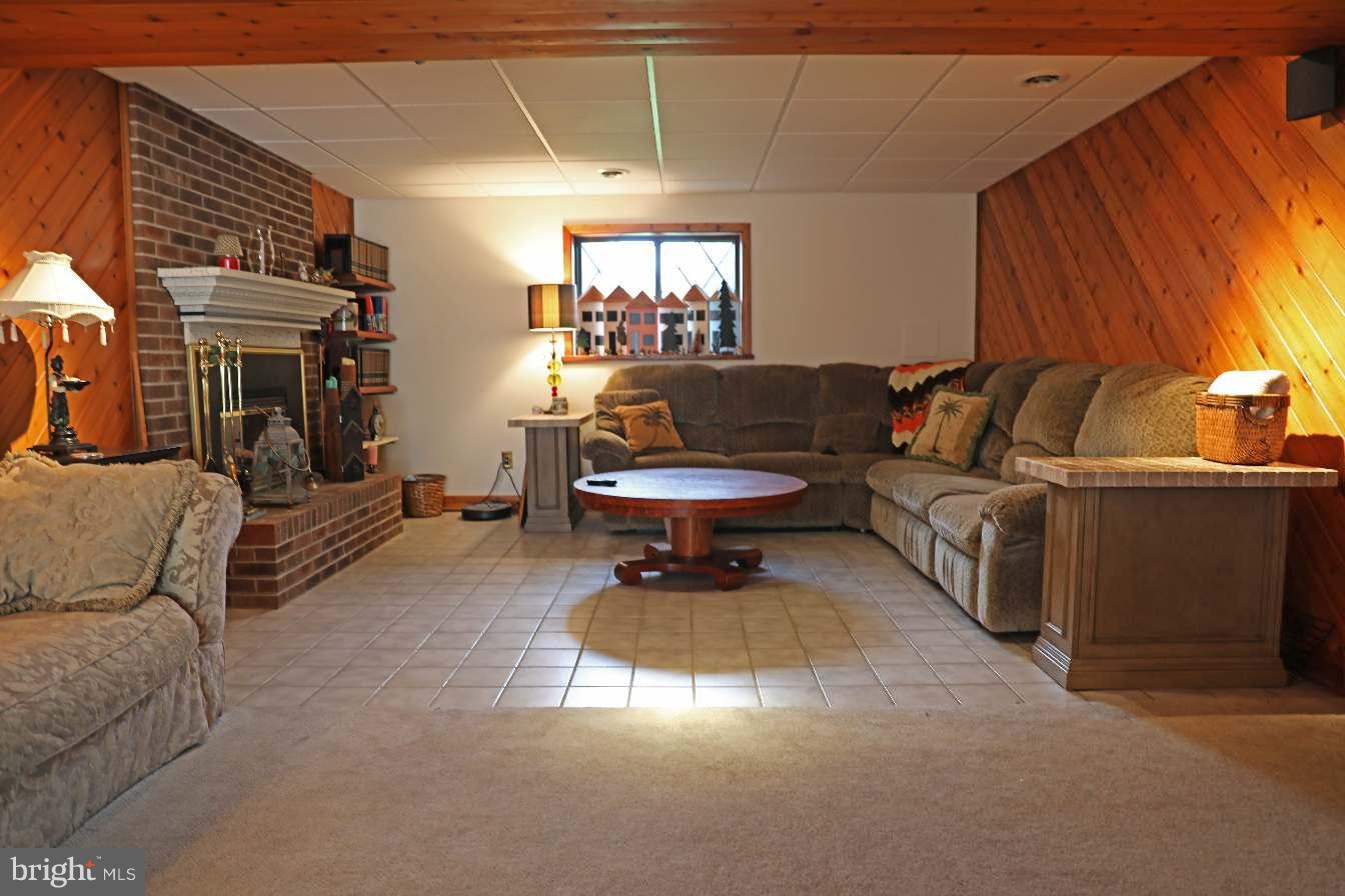 68 Greenhurst Court Rising Sun, MD 21911 - Photo 5 of 22 Family Room