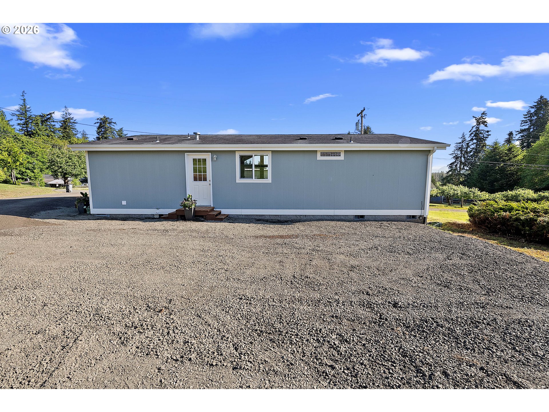 93228 Knappa Platt Road Astoria, OR 97103 - Photo 32 of 46 Driveway