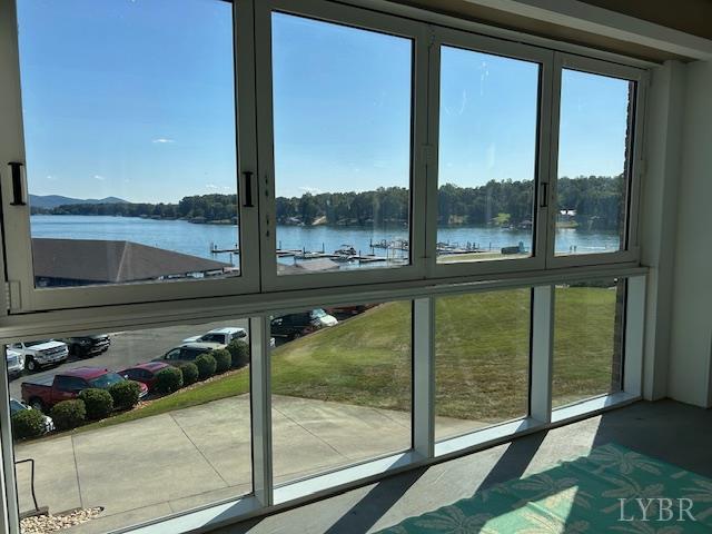 1273 Graves Harbor Trail, Unit 318 Huddleston, VA 24104 - Photo 7 of 21 a view of a glass door with a from balcony