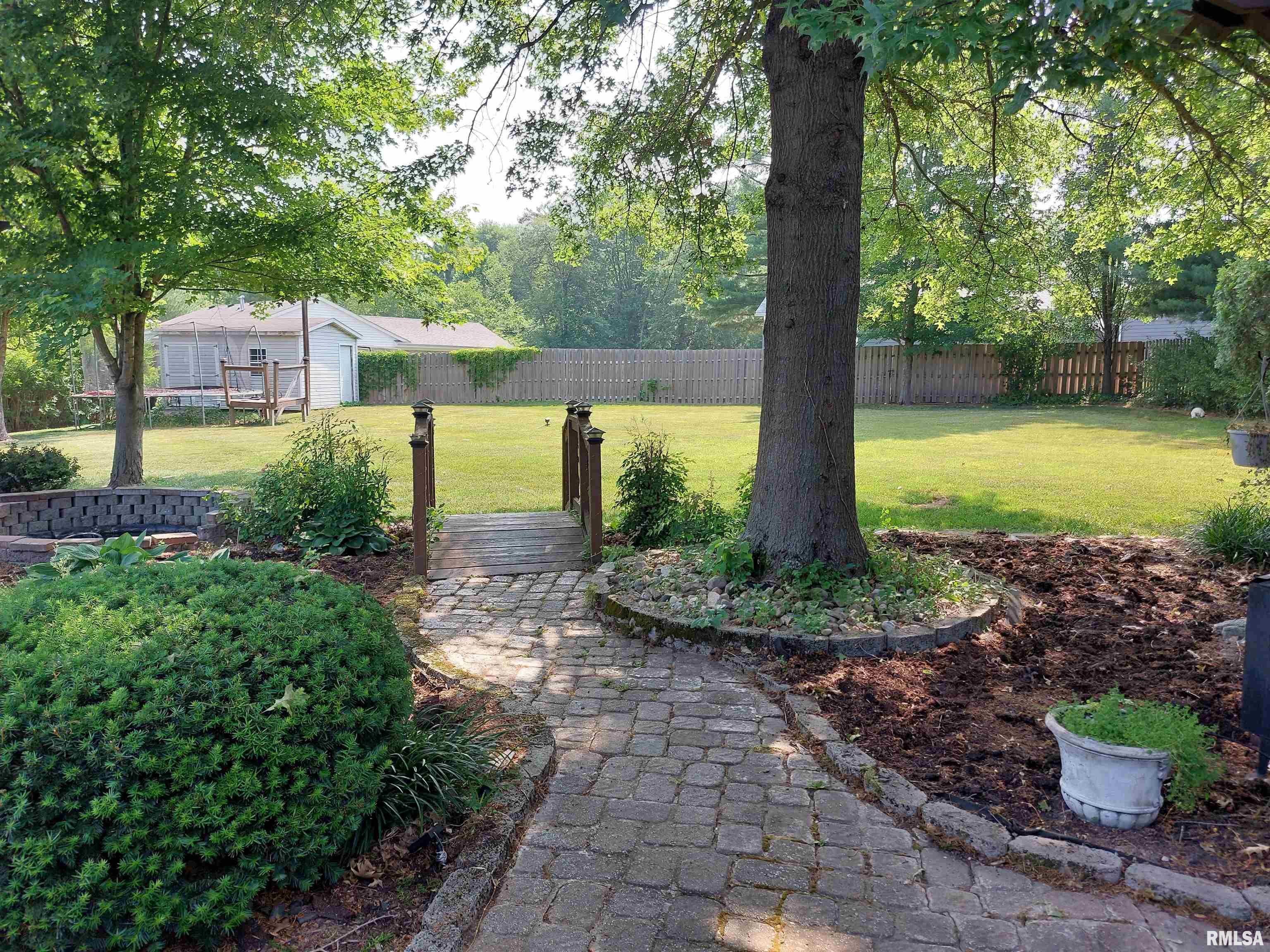 8 Hunters Ridge Drive Mount Vernon, IL 62864 - Photo 52 of 68