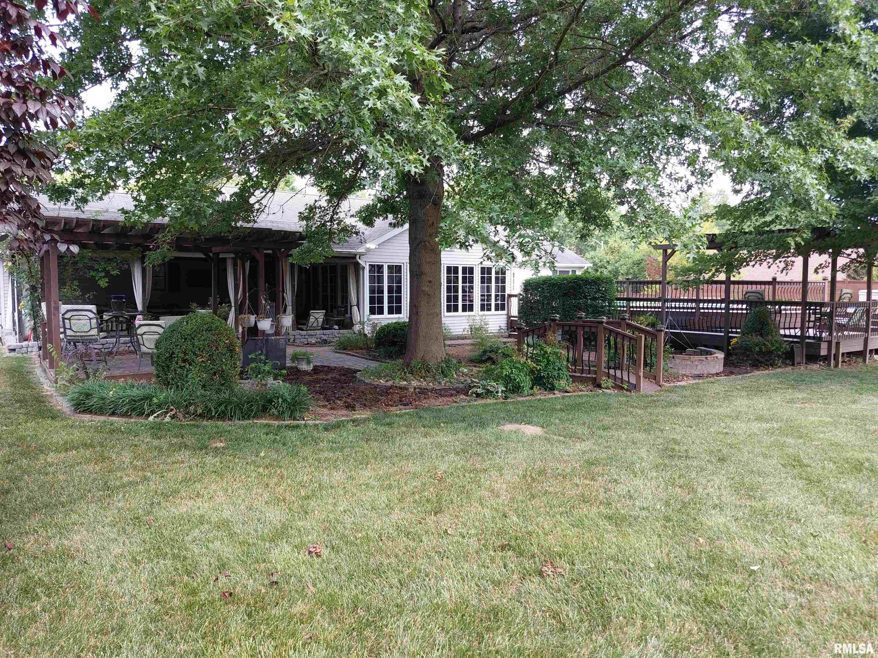 8 Hunters Ridge Drive Mount Vernon, IL 62864 - Photo 62 of 68
