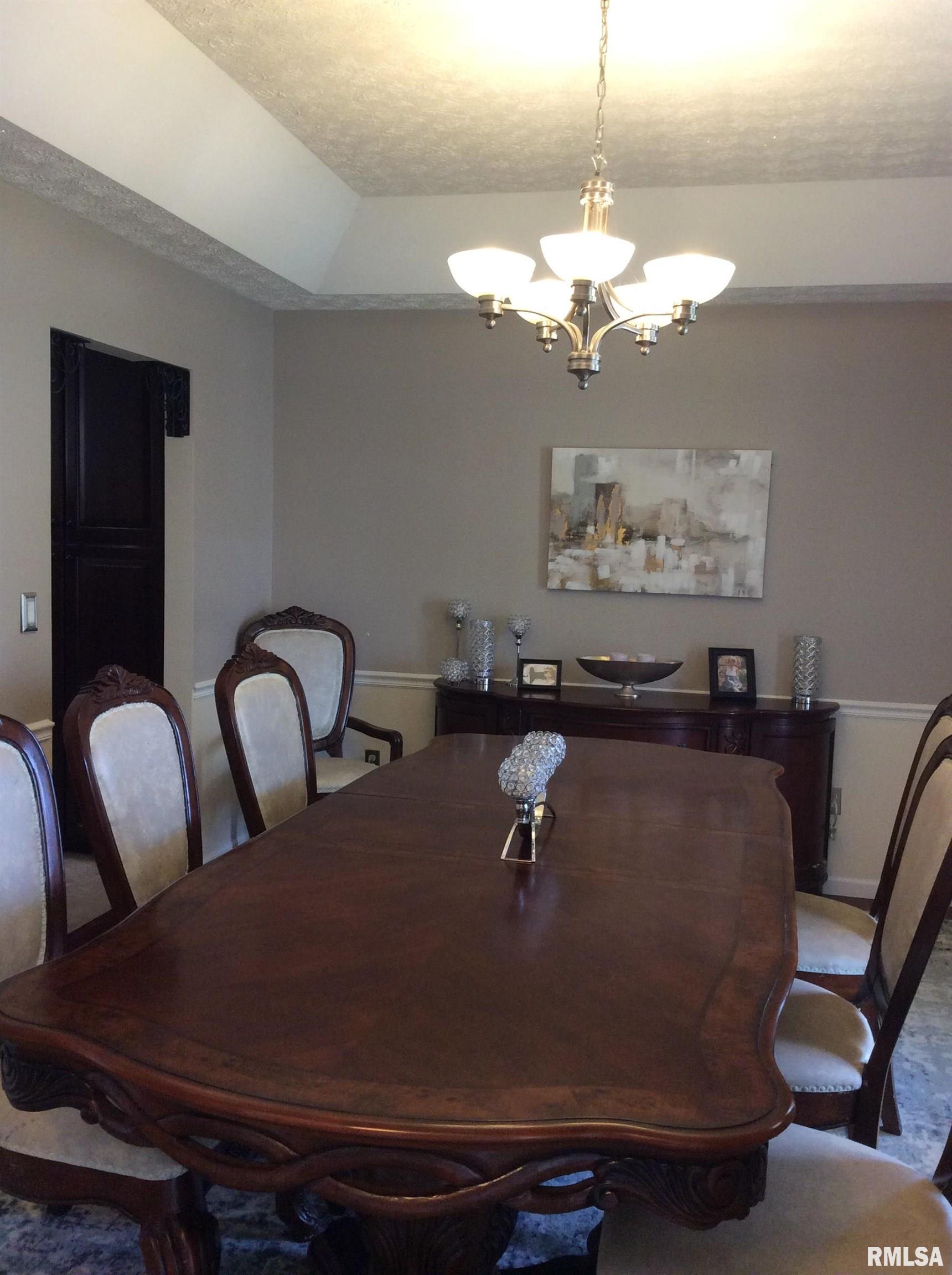 8 Hunters Ridge Drive Mount Vernon, IL 62864 - Photo 10 of 68