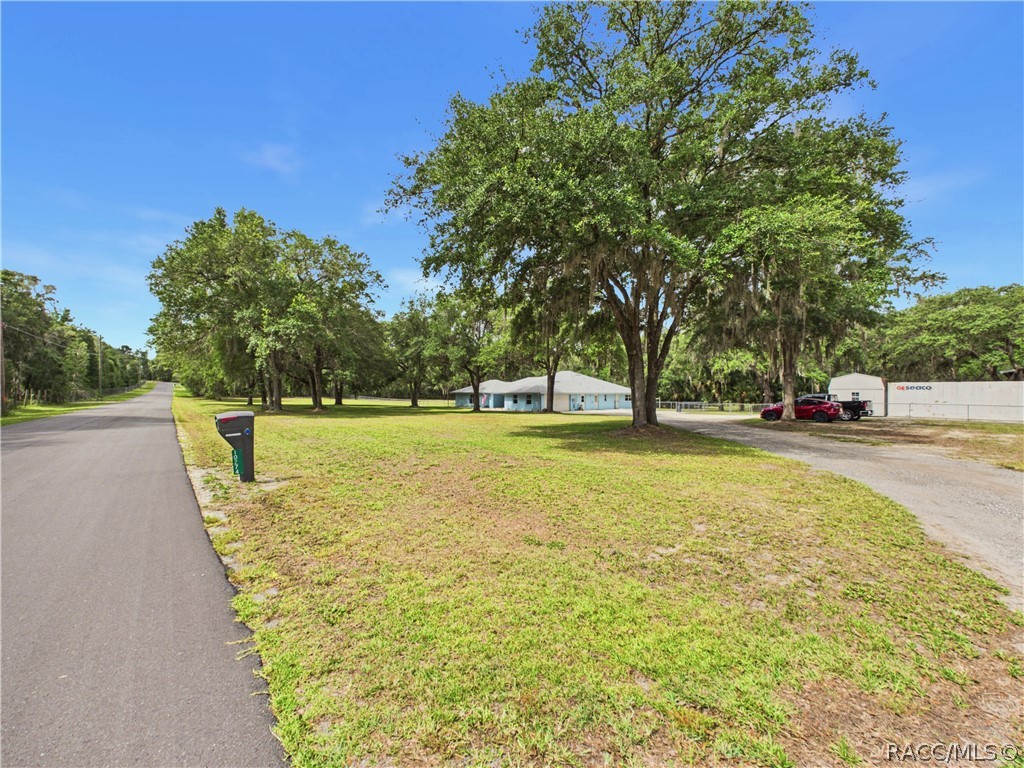10274 North Rousseau Drive Dunnellon, FL 34433 - Photo 59 of 72