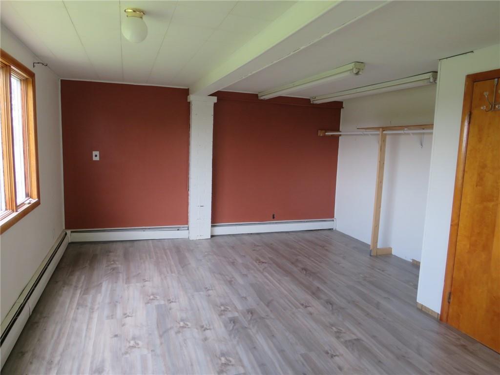127 Maple Street Rochester, PA 15074 - Photo 17 of 39