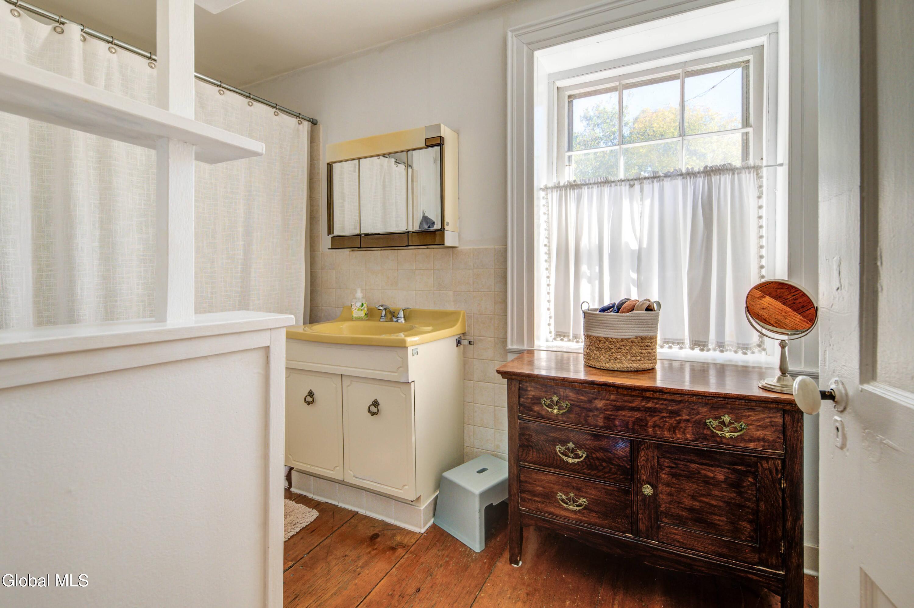 136 Main Street Schoharie, NY 12157 - Photo 45 of 87 136 Main St-77