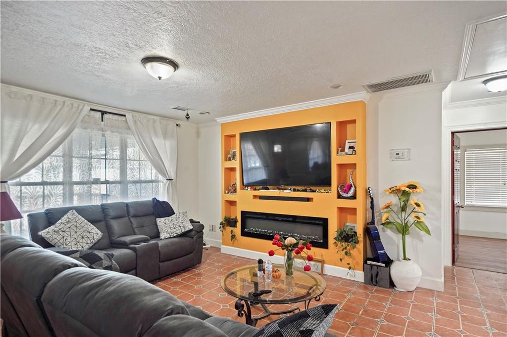 187 Privette Road Southwest Marietta, GA 30008 - Photo 10 of 20