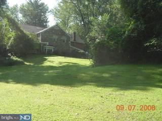 918 Summit Road Penn Valley, PA 19072 - Photo 1 of 6