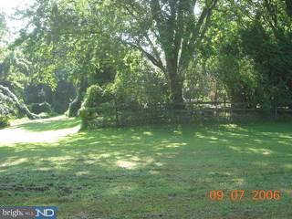 918 Summit Road Penn Valley, PA 19072 - Photo 3 of 6