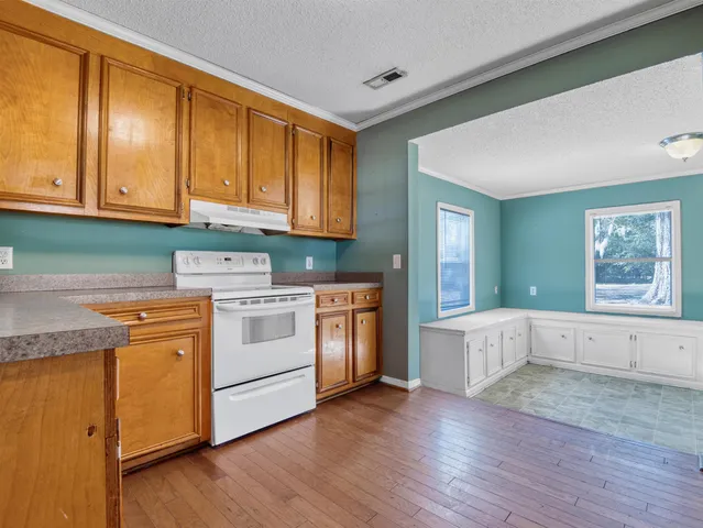 $145,000 | 1220 3rd Avenue, Kingstree, SC 29556