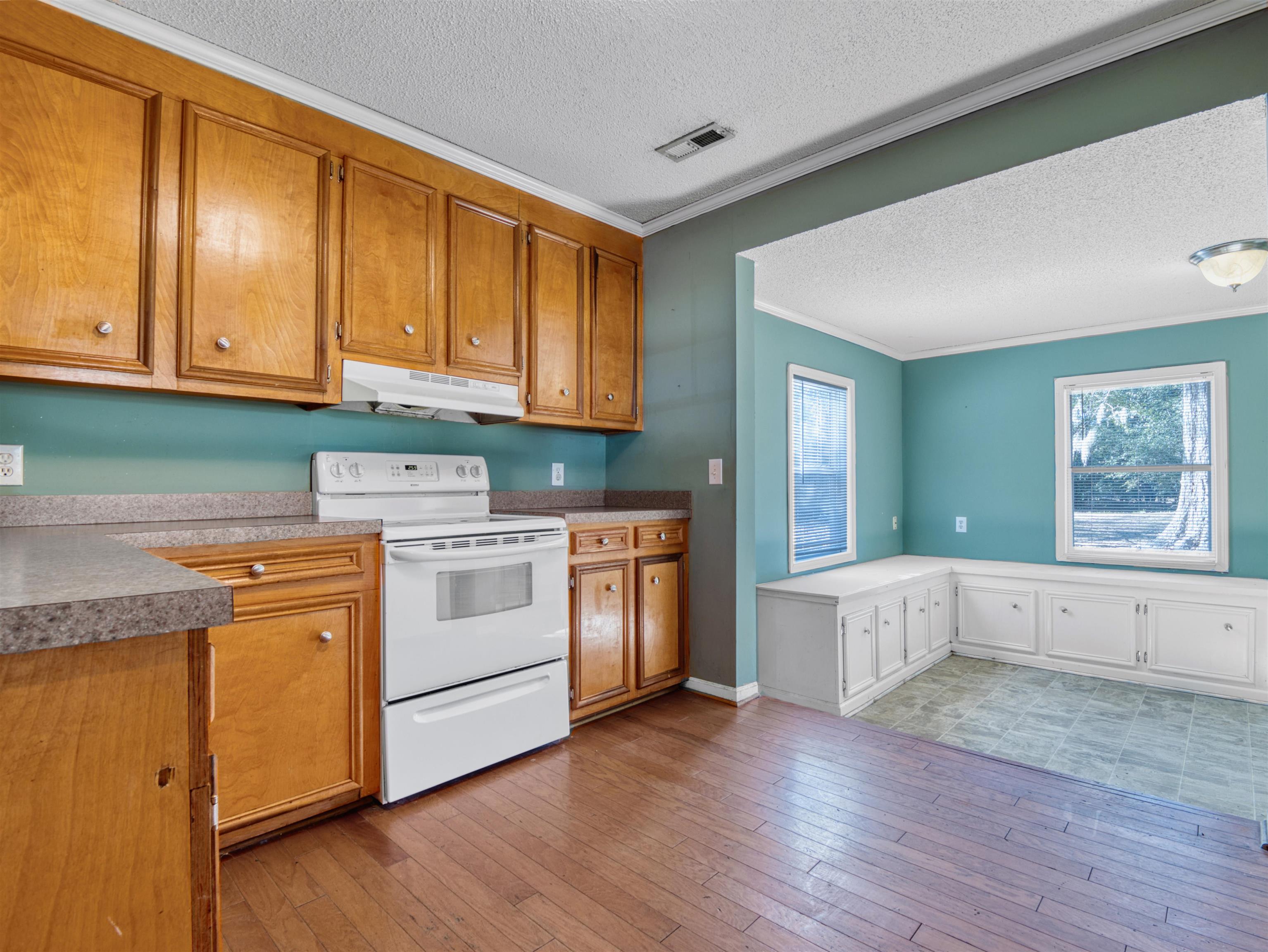 1220 3rd Avenue Kingstree, SC 29556 - Photo 7 of 34