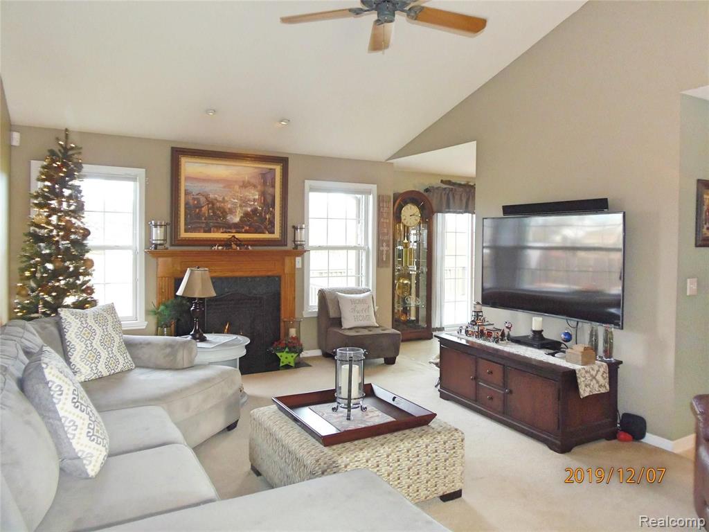 2839 Laurel Ridge Lane Howell, MI 48843 - Photo 3 of 18 Gallery Image 3