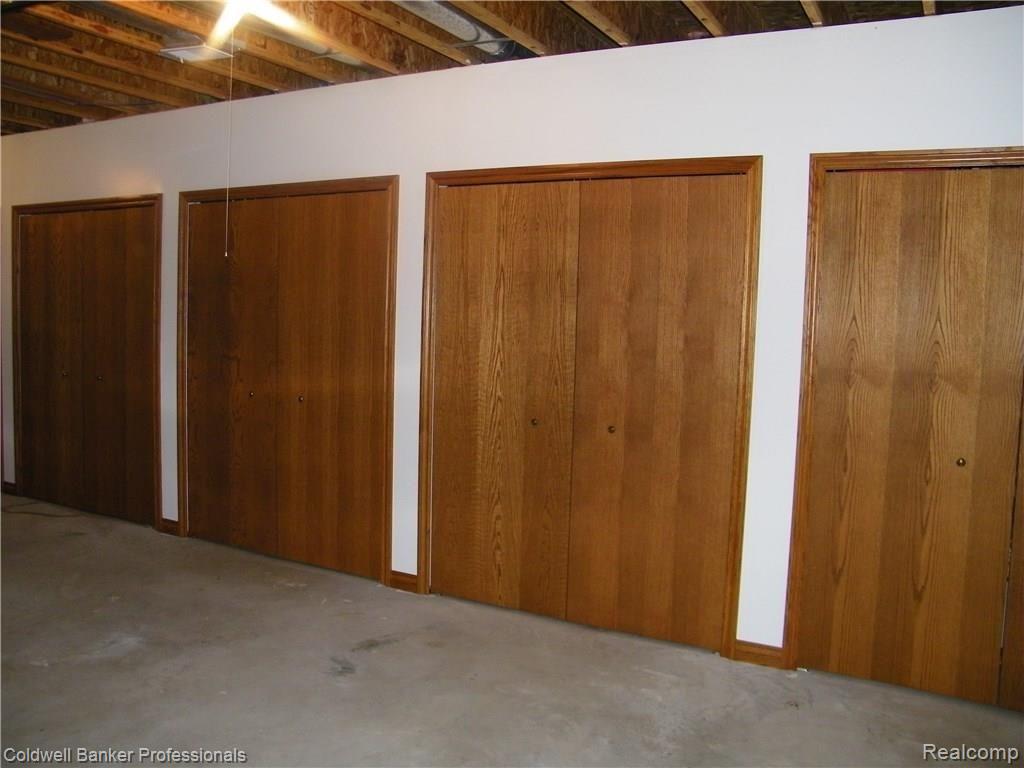 3582 North Mill Road Dryden, MI 48428 - Photo 33 of 38 100_3305.jpg