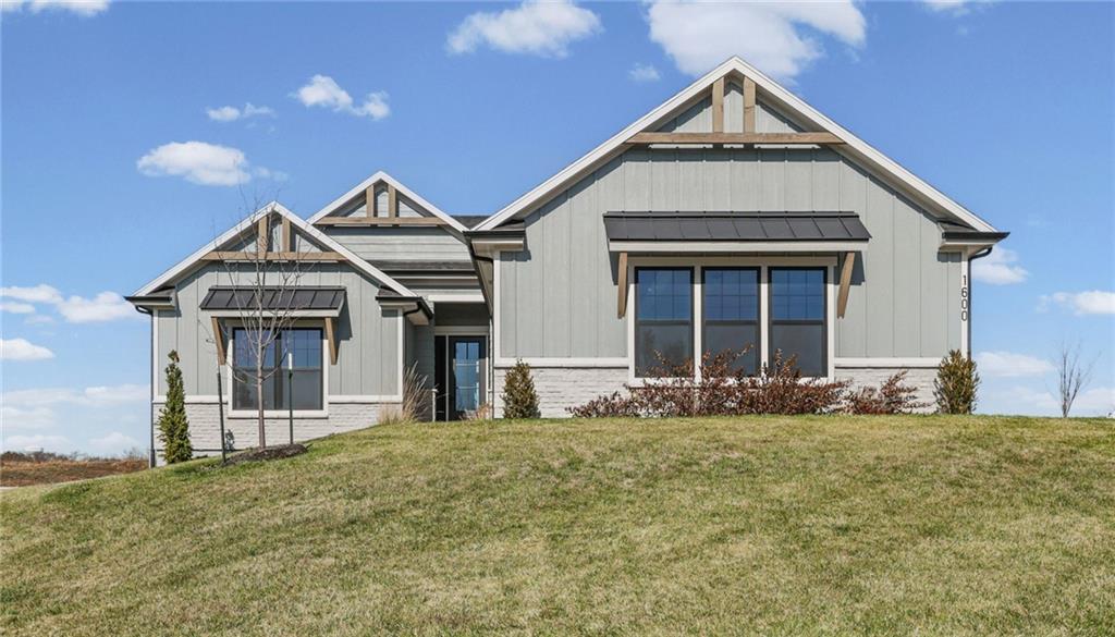 1600 Southwest 27th Street Lee's Summit, MO 64082 - Photo 2 of 57