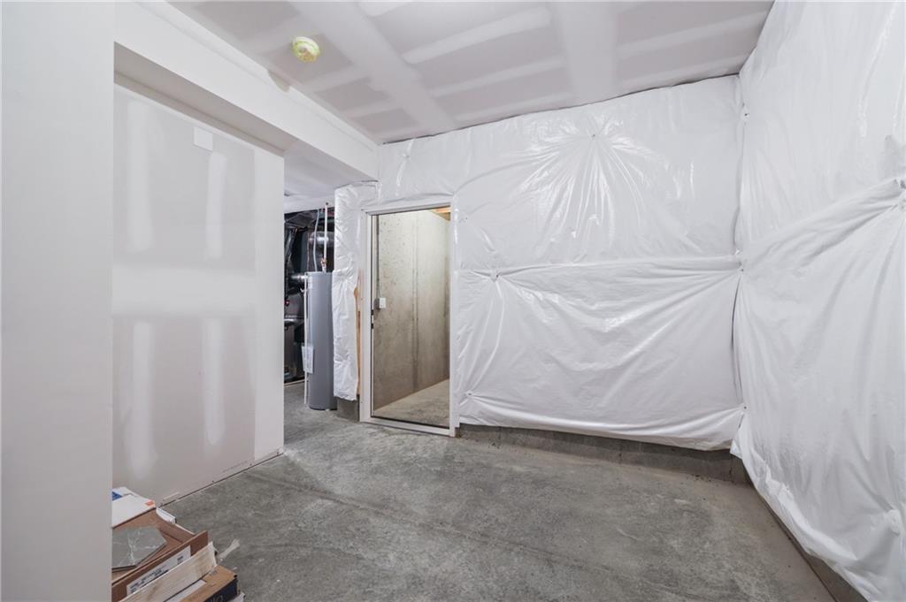 1600 Southwest 27th Street Lee's Summit, MO 64082 - Photo 43 of 57