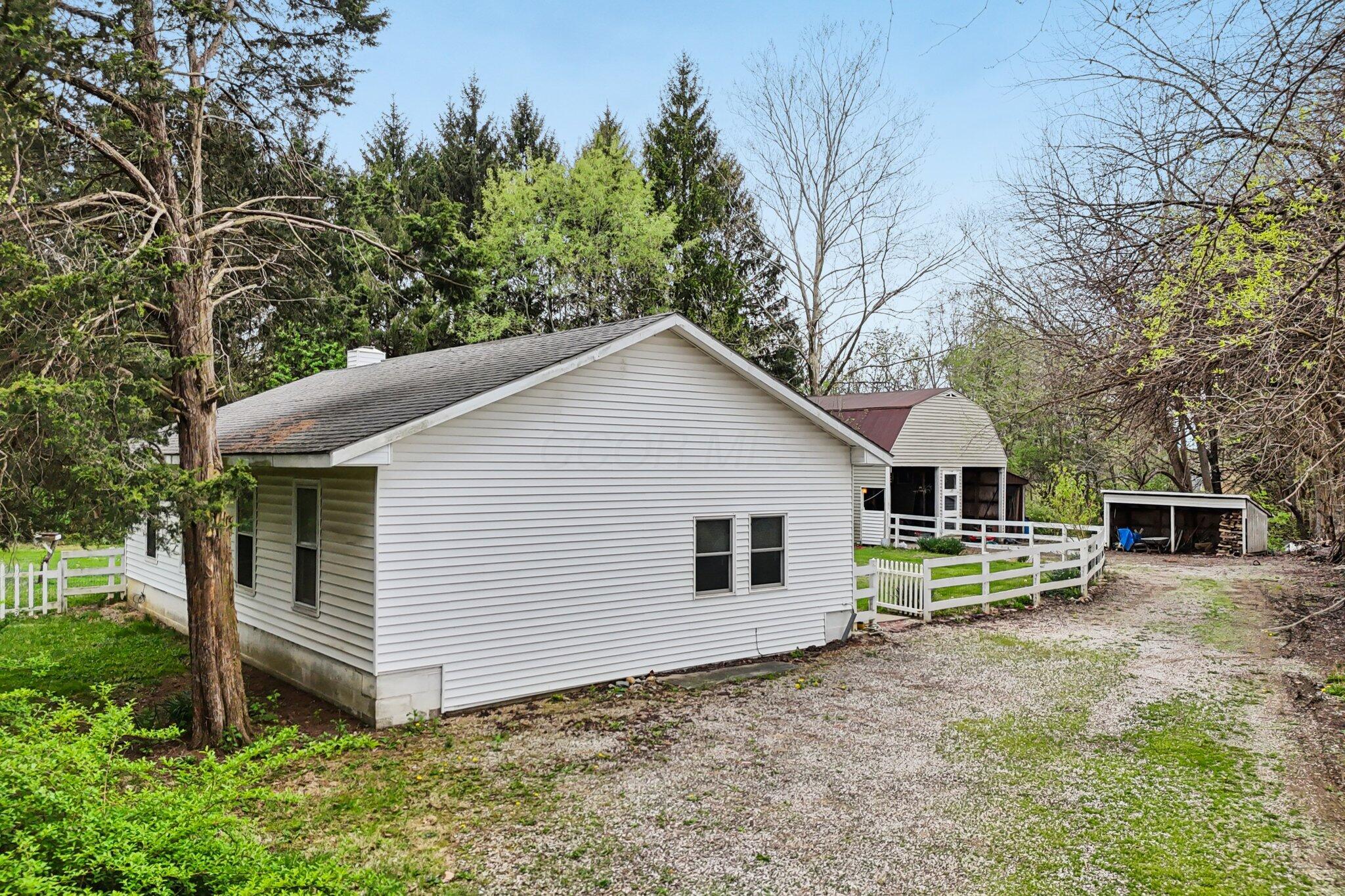 12459 Saylor Road Northwest Baltimore, OH 43105 - Photo 26 of 50 38-web-or-mls-Saylor Rd-S1704-038