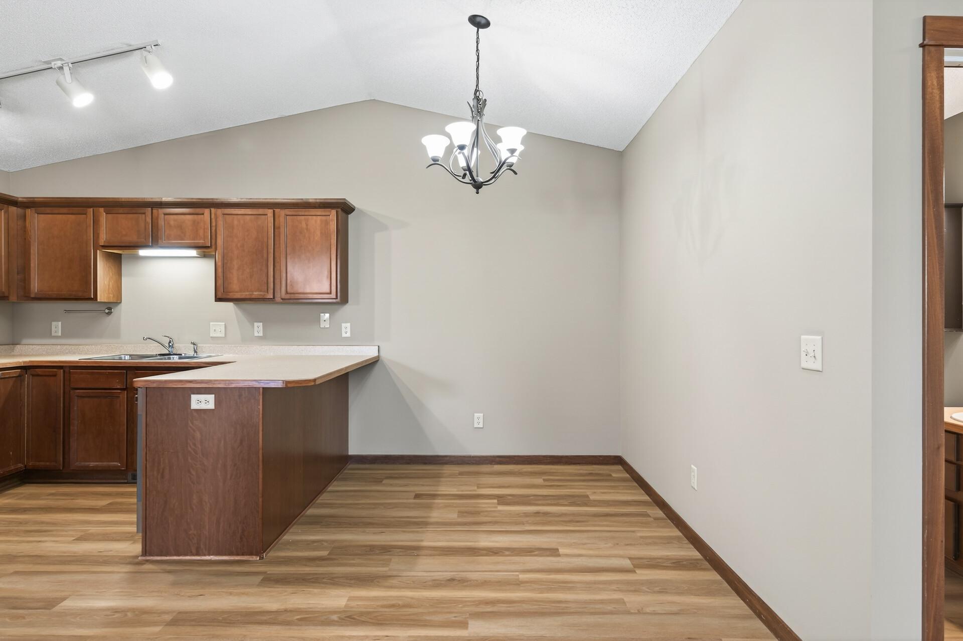 816 Whiskey Road Northwest Isanti, MN 55040 - Photo 11 of 40