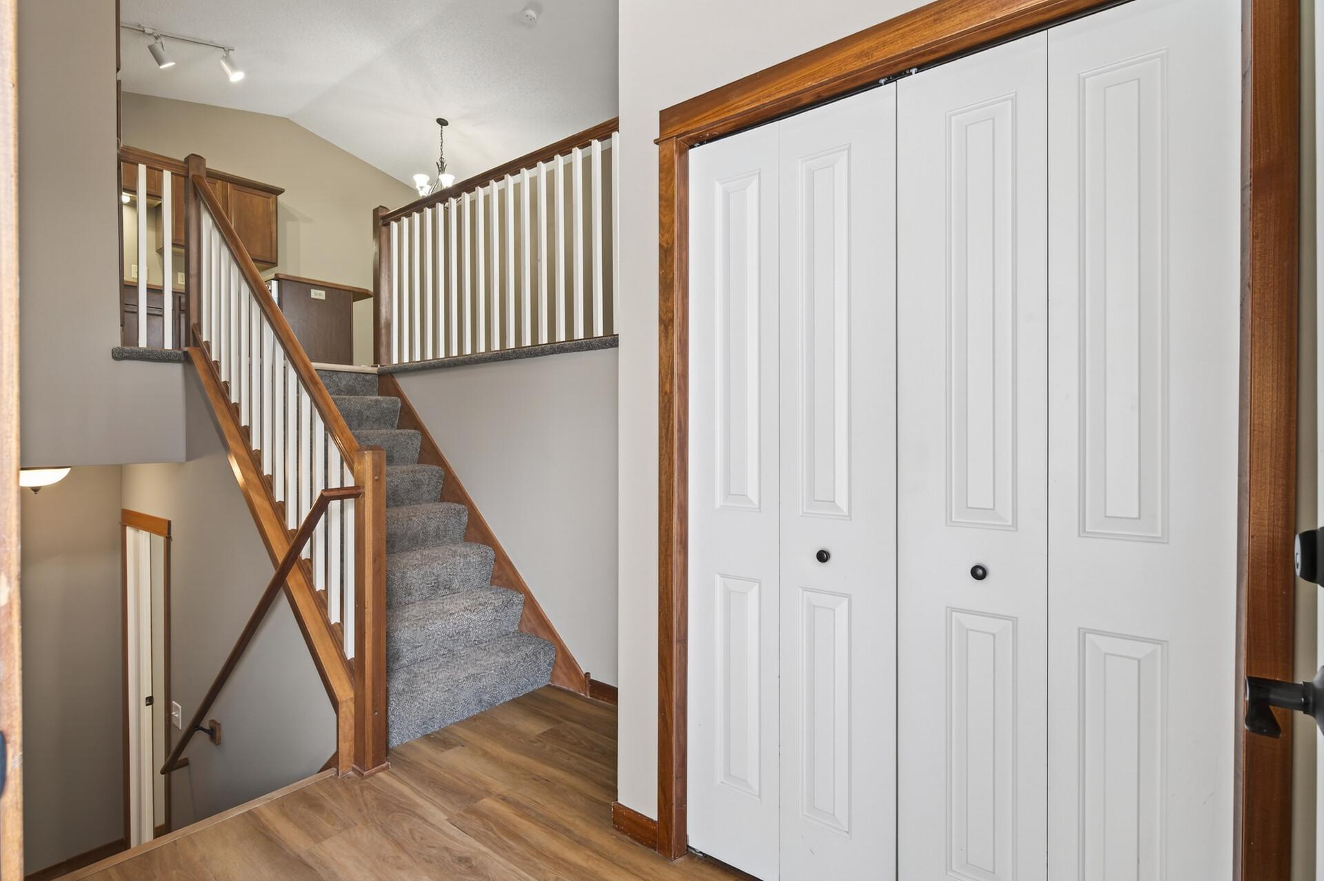 816 Whiskey Road Northwest Isanti, MN 55040 - Photo 2 of 40