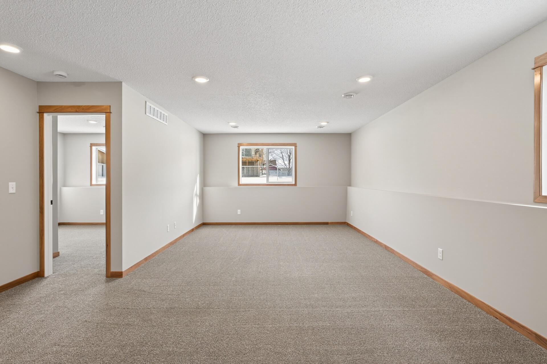 816 Whiskey Road Northwest Isanti, MN 55040 - Photo 27 of 40