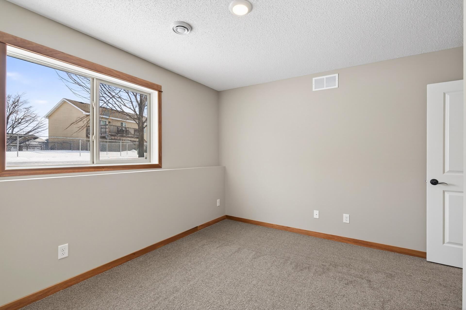 816 Whiskey Road Northwest Isanti, MN 55040 - Photo 33 of 40