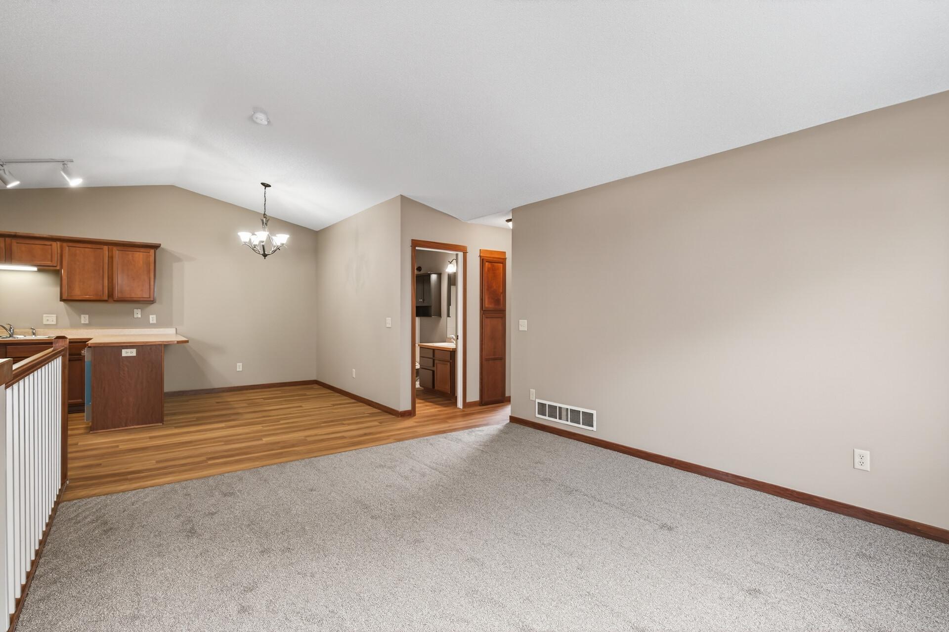 816 Whiskey Road Northwest Isanti, MN 55040 - Photo 9 of 40