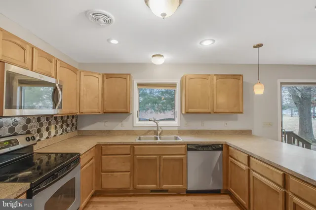 $2,400 | 6249 Rosedale Drive, King George, VA 22485