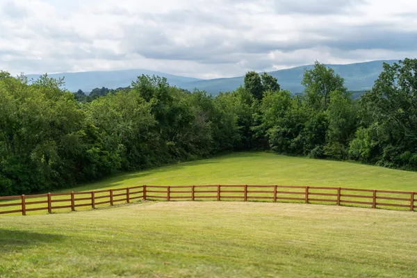 $170,000 | 25 Koogler Trail, Raphine, VA 24472