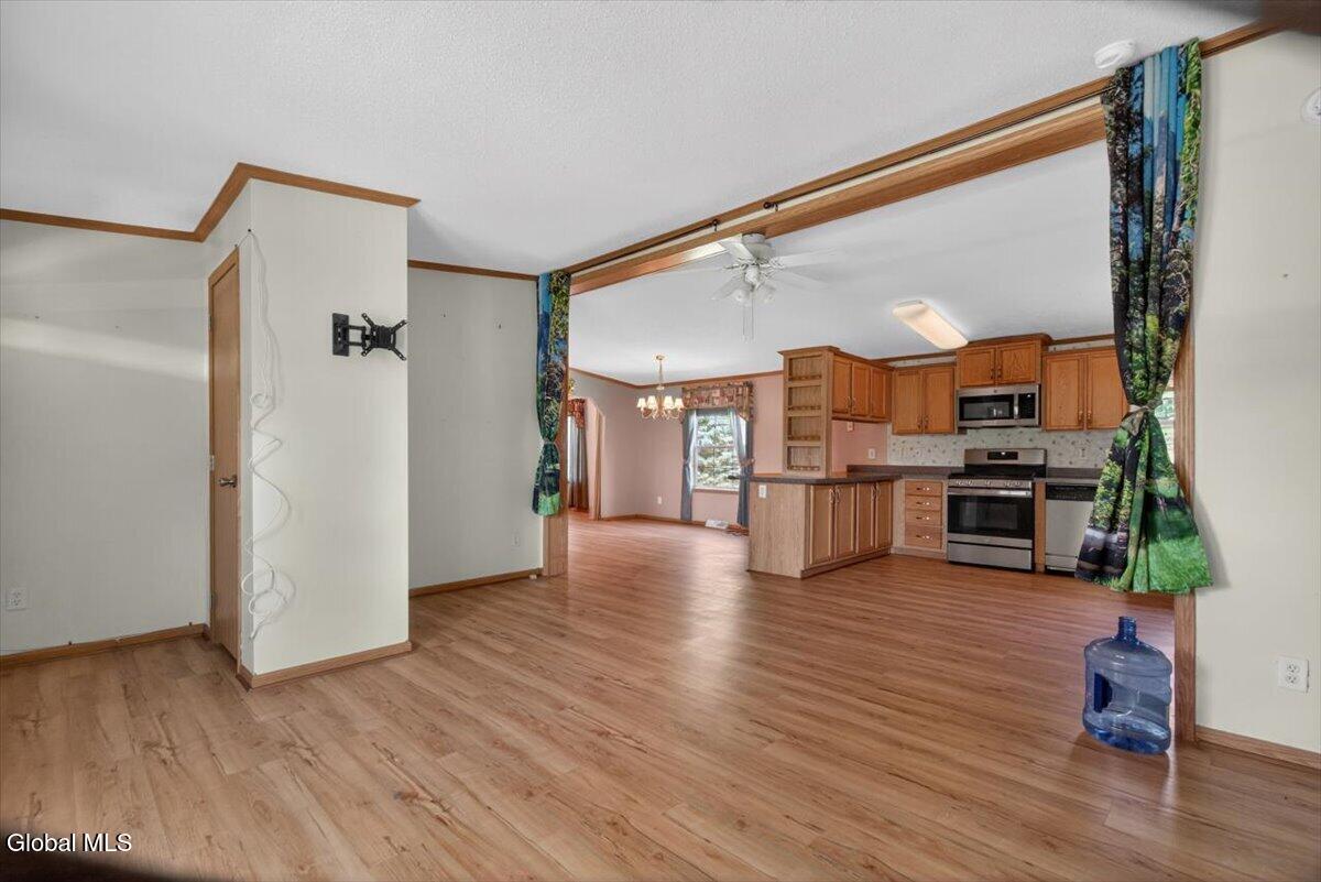 354 Hughes Road Glen, NY 12010 - Photo 9 of 57 03-DSC04123