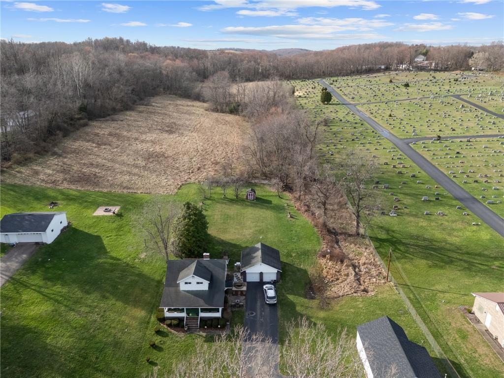 3506 Morgantown Road Smithfield, PA 15478 - Photo 3 of 26