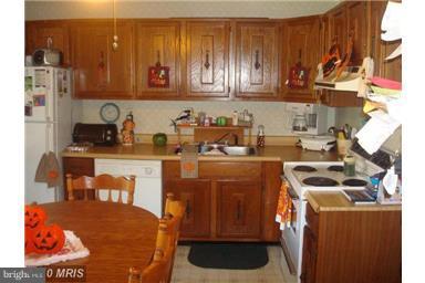 11740 Perry Branch Road Newburg, MD 20664 - Photo 3 of 7 Kitchen