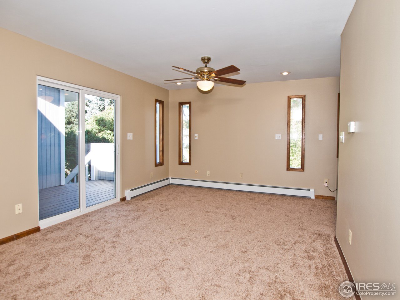 534 Del Clair Road Fort Collins, CO 80525 - Photo 17 of 25 Master bedroom