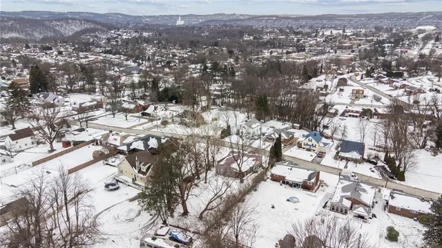 $330,000 | 146 Michigan Avenue, New Kensington, PA 15068