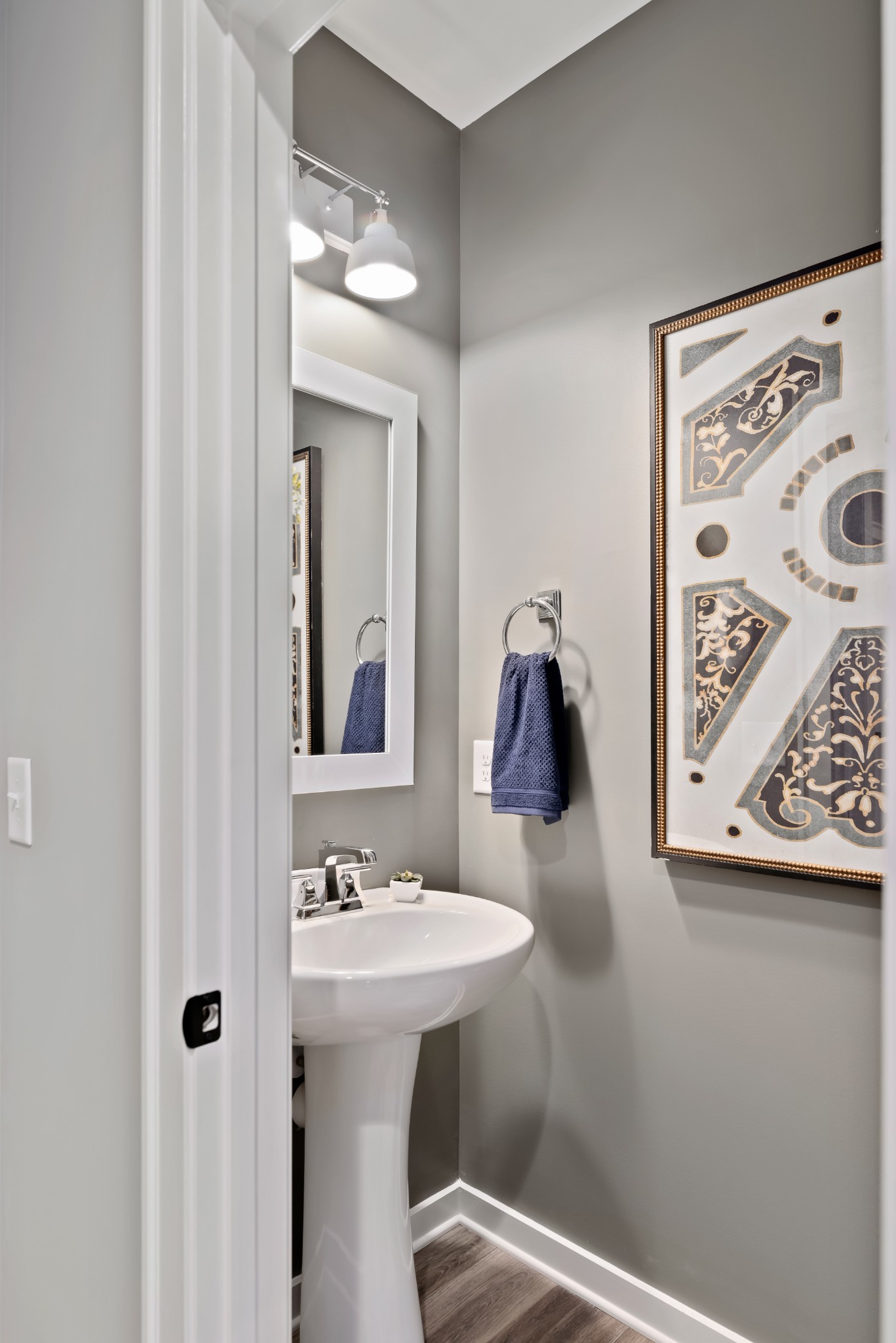 841 Plowson Road Mount Juliet, TN 37122 - Photo 17 of 40 a bathroom with a sink and mirror