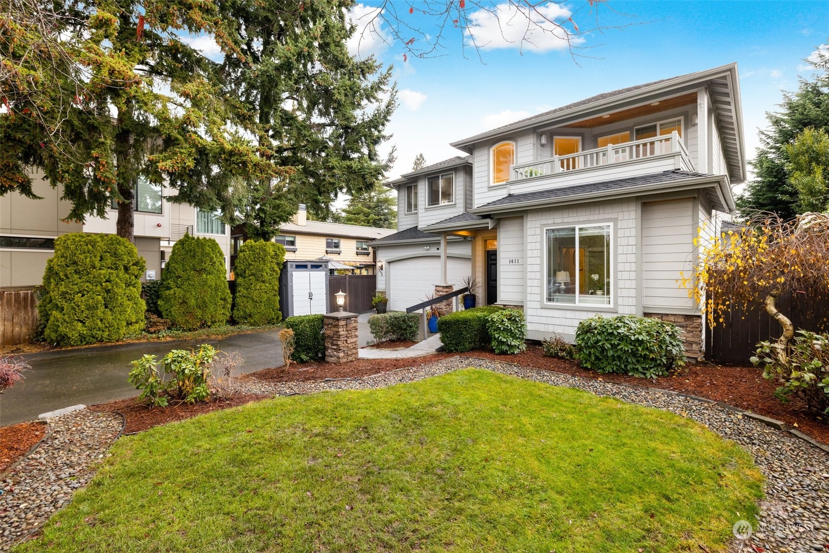 1411 North 39th Place Renton, WA 98056 - Photo 2 of 36 Gallery Image 2