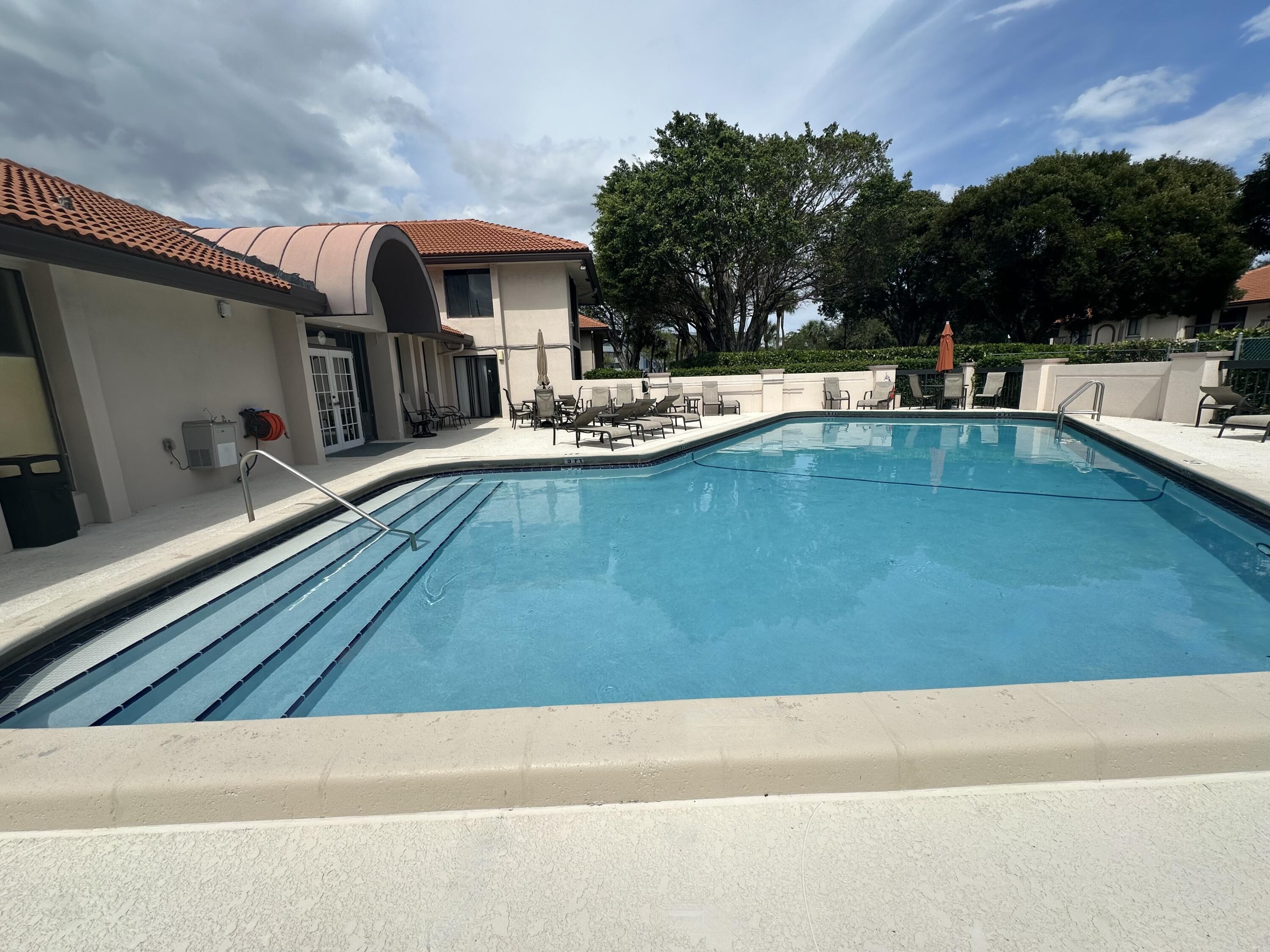 351 Club Circle, Unit 108 Boca Raton, FL 33487 - Photo 33 of 33 IMG_1304