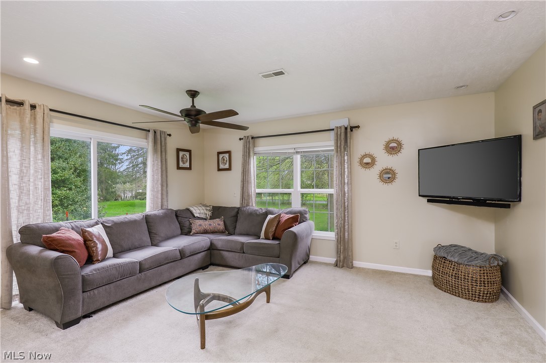 2644 Berry Road Akron, OH 44320 - Photo 11 of 28