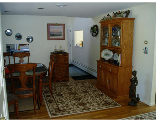 33 Tupelo Road Marshfield, MA 02050 - Photo 3 of 6 Gallery Image 3
