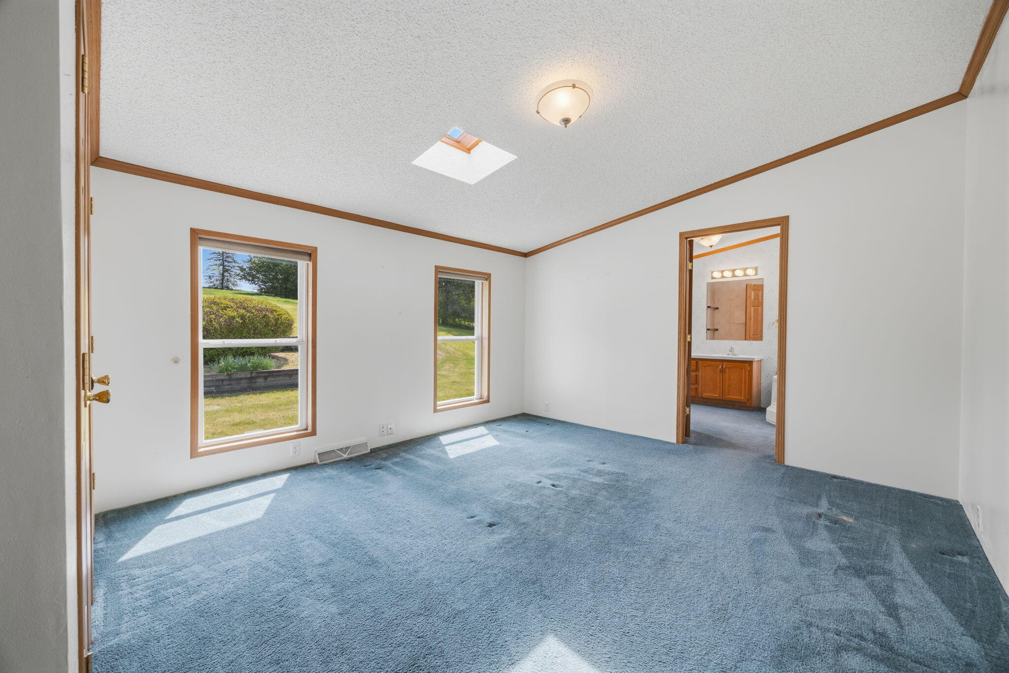 W8919 Ripley Road Oakland, WI 53523 - Photo 17 of 75 14