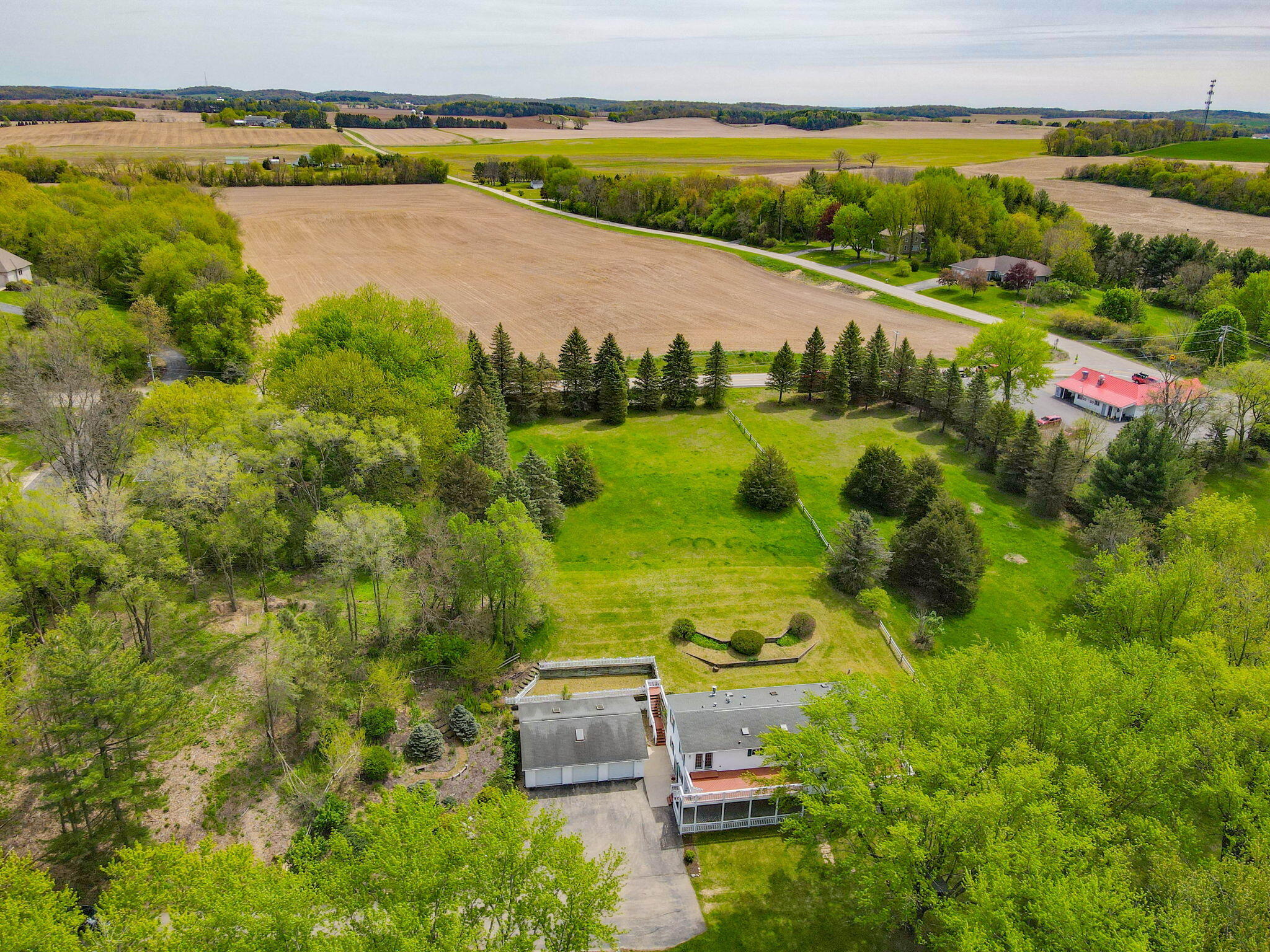 W8919 Ripley Road Oakland, WI 53523 - Photo 67 of 75 55