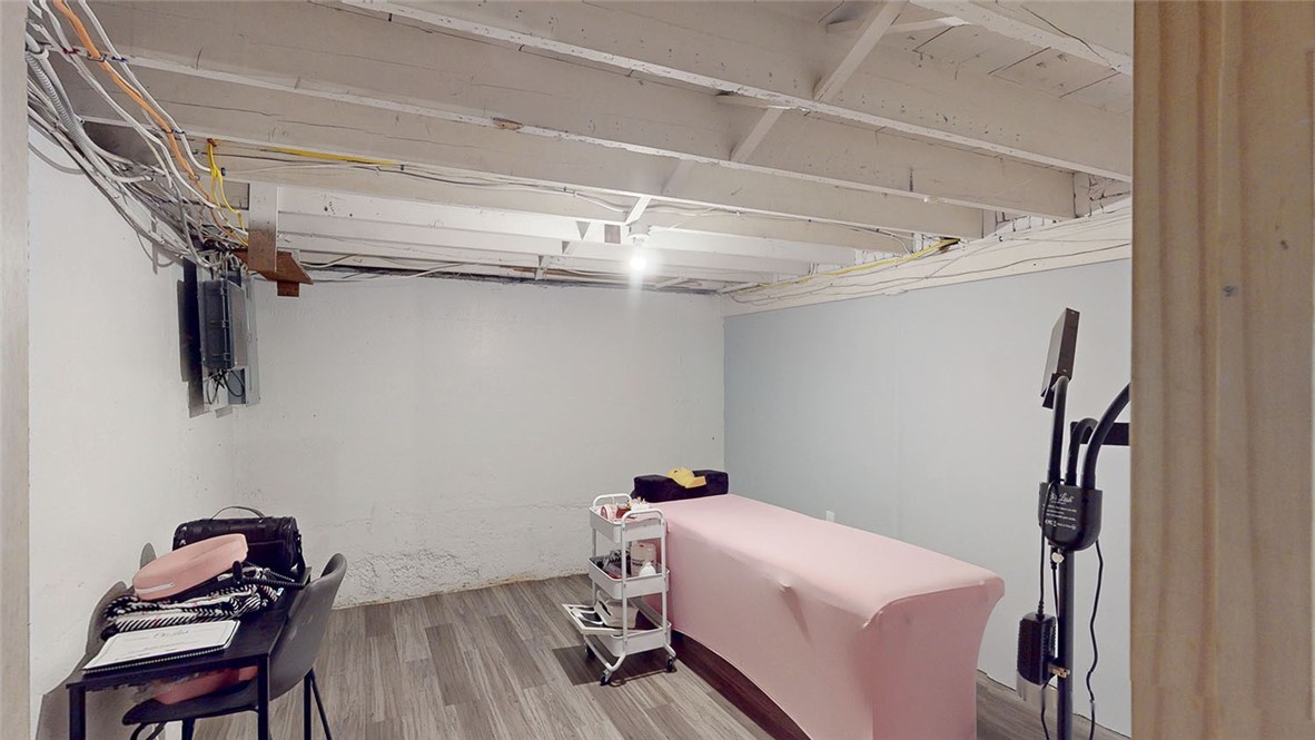 181 Wendell Road Warwick, RI 02888 - Photo 23 of 27 Gallery Image 23