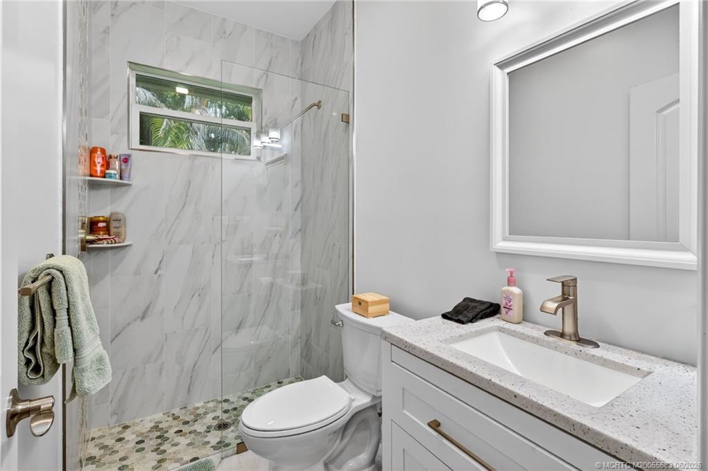 671 Southeast Pin Oak Terrace Stuart, FL 34997 - Photo 38 of 67 3rd Full bath
