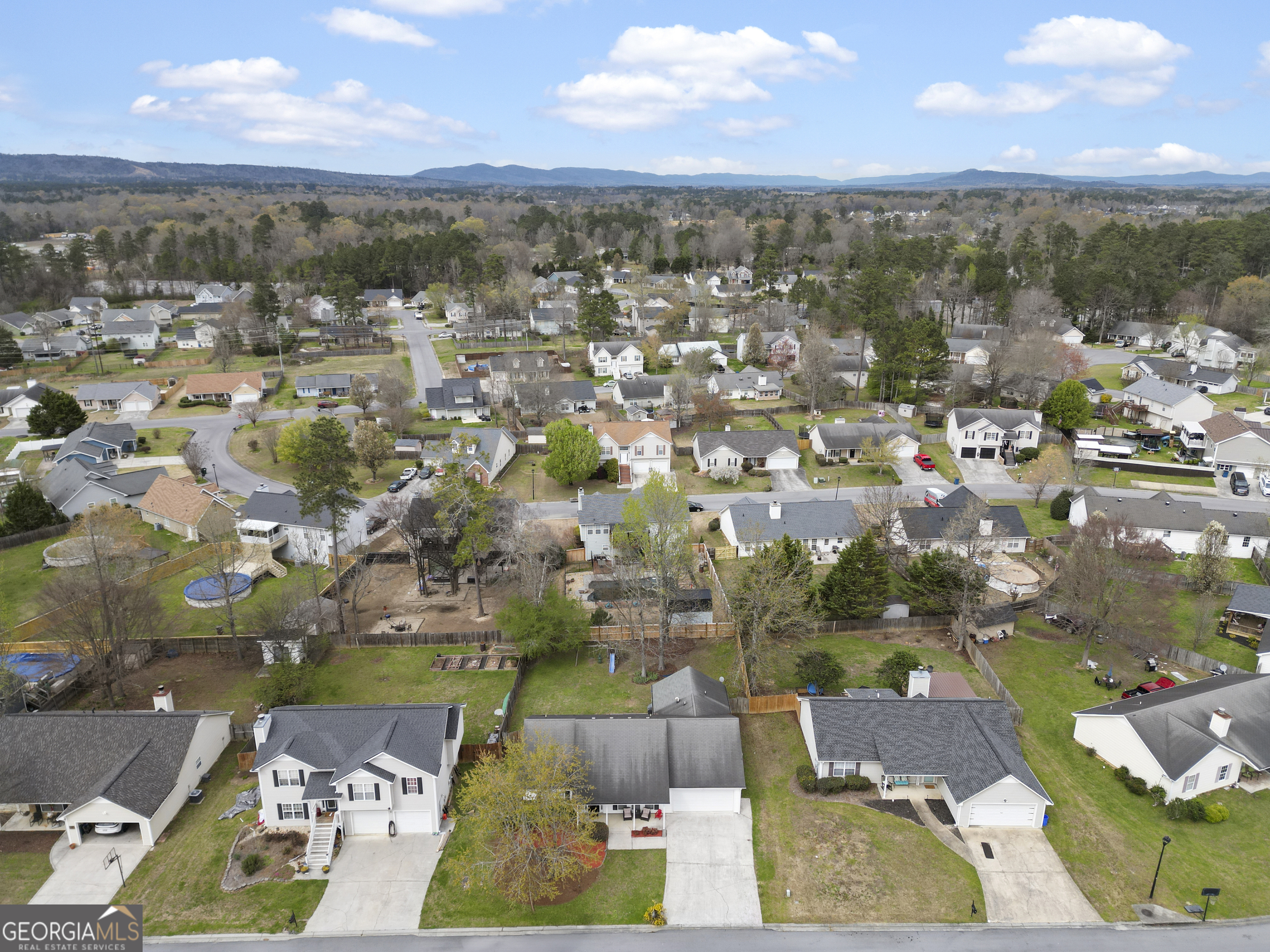 57 Trillium Trail Northeast Rome, GA 30165 - Photo 6 of 33