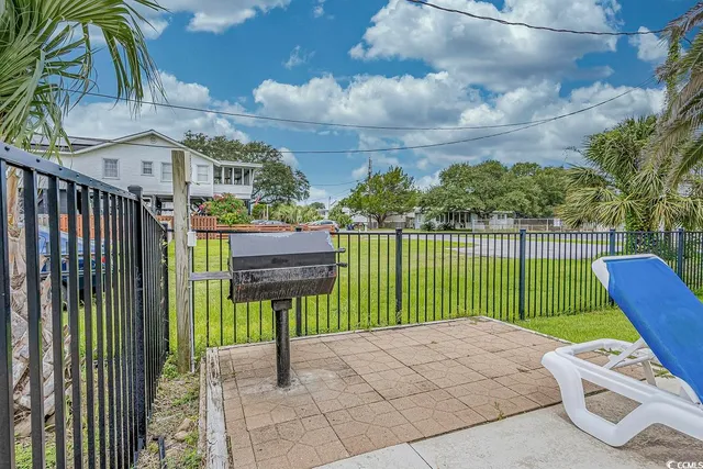 $1,165,000 | 827 North Waccamaw Drive, Murrells Inlet, SC 29576