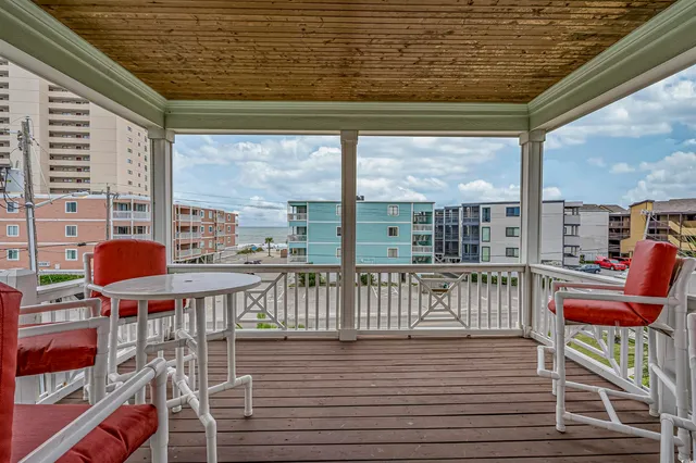 $1,165,000 | 827 North Waccamaw Drive, Murrells Inlet, SC 29576