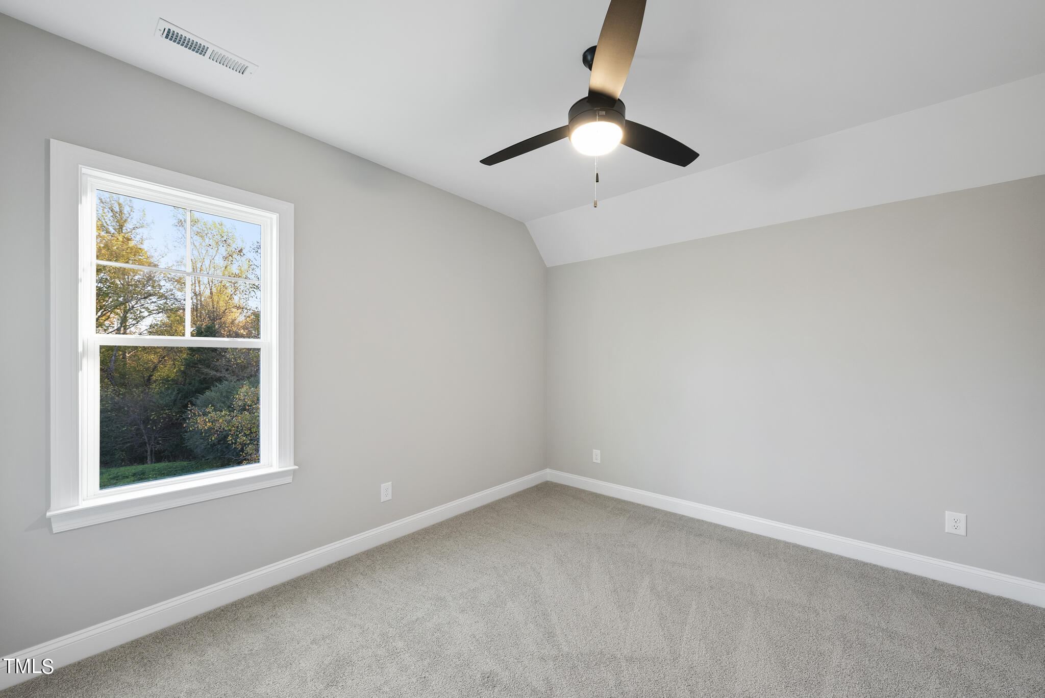 70 Pilot Ridge Road Zebulon, NC 27597 - Photo 31 of 37 an empty room with a window