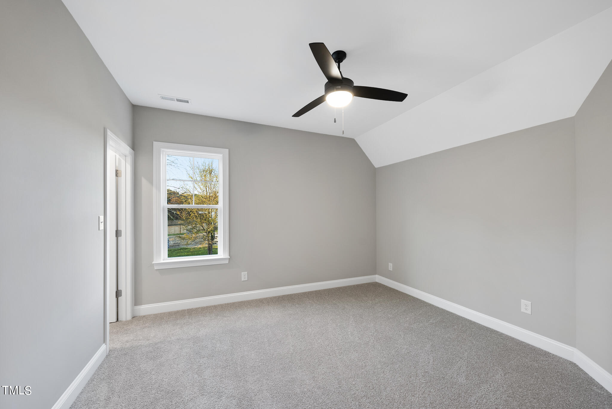 70 Pilot Ridge Road Zebulon, NC 27597 - Photo 33 of 37 an empty room with a window