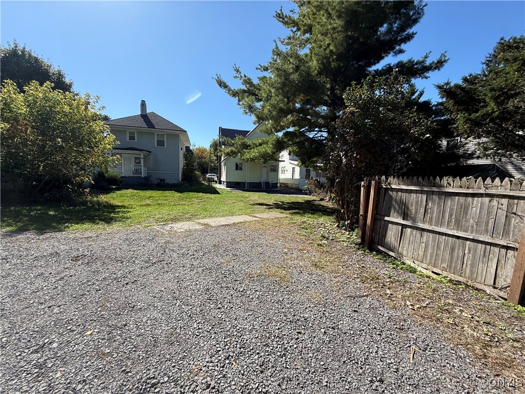 116 Phelps Street Watertown, NY 13601 - Photo 4 of 26