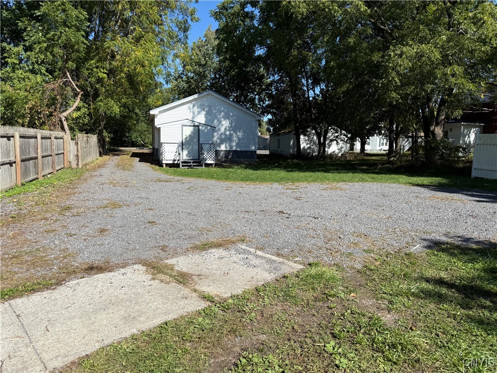 116 Phelps Street Watertown, NY 13601 - Photo 7 of 26